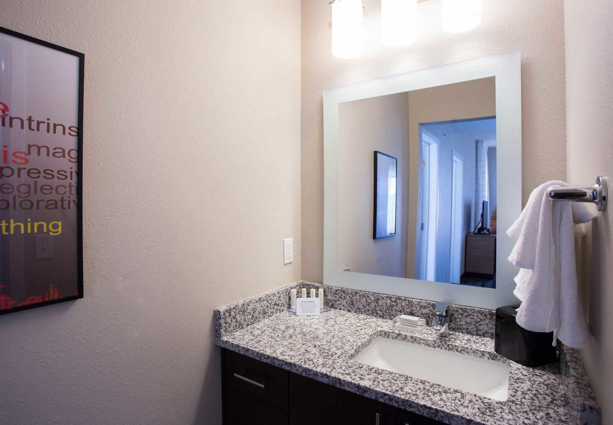 Towneplace Suites By Marriott Southern Pines Aberdeen Экстерьер фото