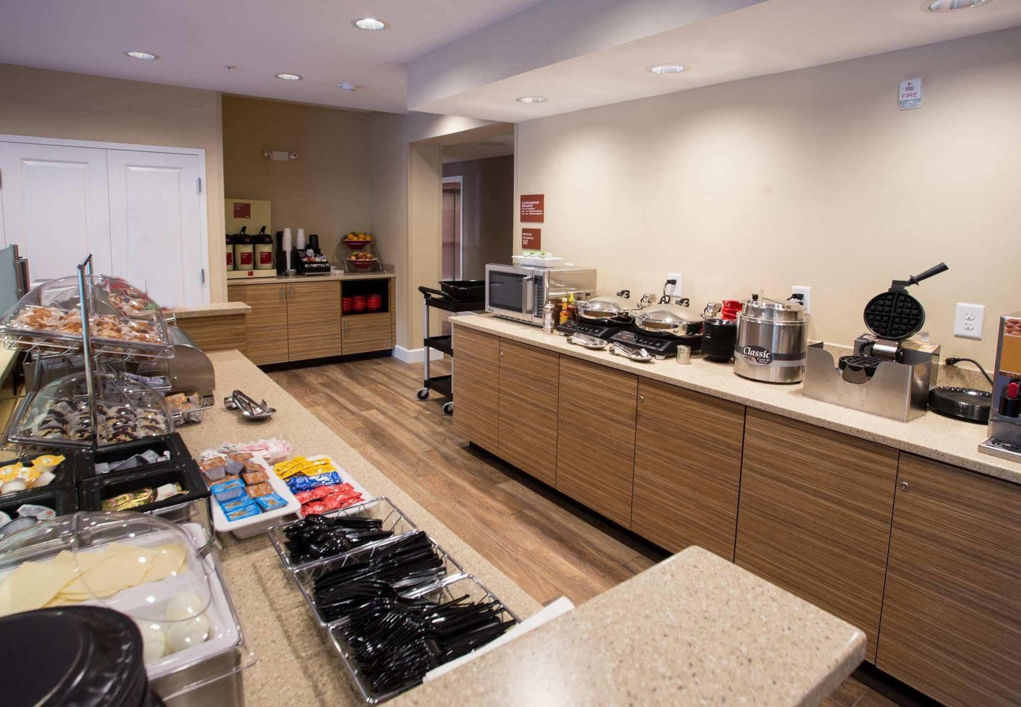 Towneplace Suites By Marriott Southern Pines Aberdeen Экстерьер фото